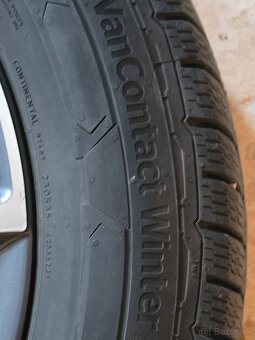 Predám zimné pneumatiky 215 /60/R17 - 9