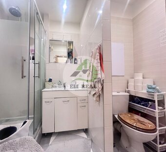 ZNÍŽENÁ CENA Exkluzívne na predaj 4 izbový byt s loggiou - - 9