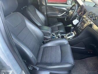 Ford S Max 7 miestny rok výroby 10/2011 - 9