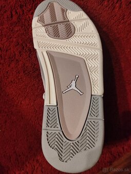 Jordan 4 Retro "Frozen Moments" - 9