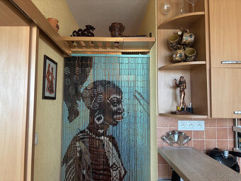 Predaj 1i byt po rekonštrukcii Brezno, 2 loggie, 2 výťahy - 9