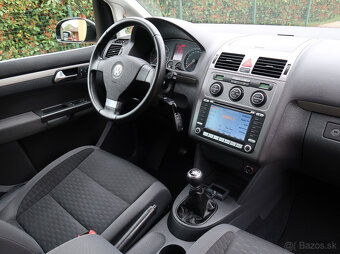 Volkswagen Touran 1.9 TDI Highline NAVI - bez DPF filtra - - 9