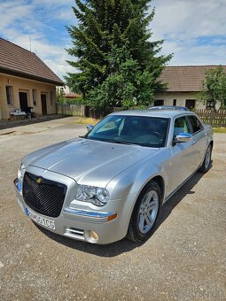 Predám Chrysler 300c 3.0CRD 2006 - 9
