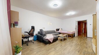 NA PREDAJ TEHLOVÝ RODINNÝ DOM V OBCI CÍFER - 9