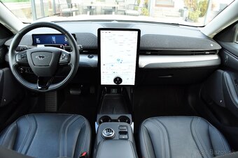Ford Mustang Mach-E 75,7 kWh 2023 ZÁRUKA - SOH_96,4% _DPH - 9