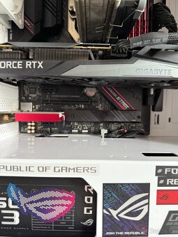 Predám Stolvý PC AMD - 9