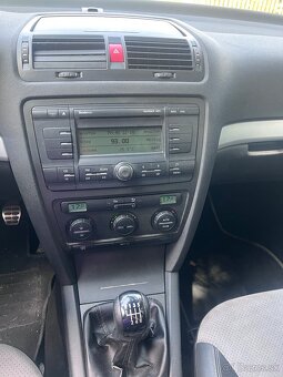Skoda octavia RS 2.0tdi manual - 9
