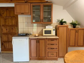 ZARIADENÝ APARTMÁN NA PRENÁJOM - BOJNICE - 9