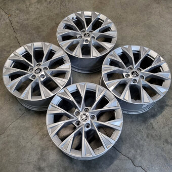 Hliníkové disky 5x112 R18 8J ET44 - 9