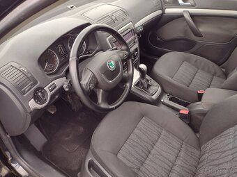 Škoda Octavia Combi II Facelift 2.0 TDI - 9
