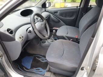 Toyota Yaris 1,0 vvti 50kw - 9