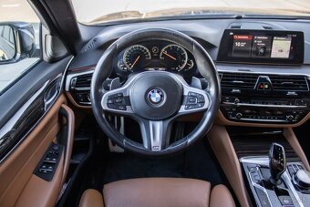 BMW Rad 5 520d xDrive - 1. majiteľ, Mpaket, H/K - AJ SPLÁTKY - 9