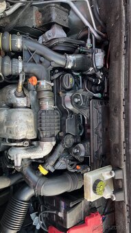 322. Citroen Berlingo 1.6HDI 9HPNa náhradní díly - 9