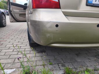 Predám Hyundai Accent - 9