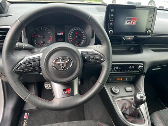 Toyota Yaris 1.6 Turbo GR Four 4WD --2023- - 9