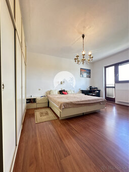 Reality KOMPLEX s.r.o. Vám ponúka EXKLUZÍVNE  na predaj rodi - 9