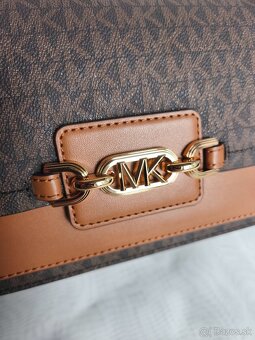 Hnedá kabelka zn. Michael Kors - 9
