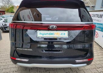 Kia Carnival 2,2-9míst-REZERVACE1 - 9