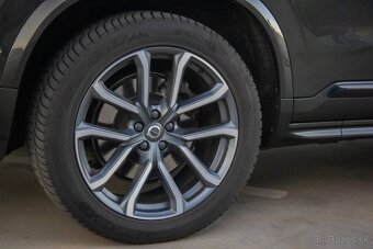 Volvo XC90 - 9