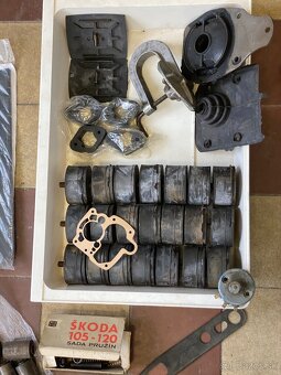 Mix veci Skoda od 1202 - 9