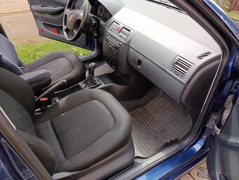 Predám Škodu Fabia combi 1.4 16V 74 kw v plnej výbave. - 9