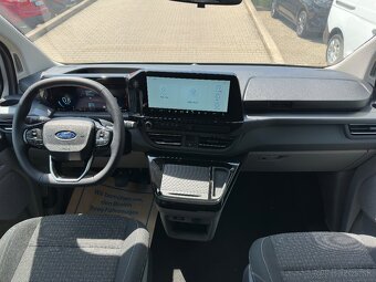 Ford Tourneo Custom 2.0 TDCi 136k A8 Family 8-miestné - 9