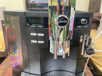 profesionálny automaticky kavovar JURA XS9 Pro Aroma + - 9