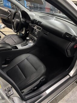 Mercedes-Benz C320cdi 165kw 2006 7/AT - 9