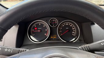 Opel Astra H Combi - 9