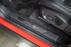 Jaguar E-Pace 2.0 I4 Black Edition AWD A/T - odpočet DPH - 9