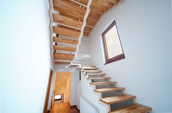 Vyšná Myšľa - viacgeneračný rodinný dom s veľkým pozemkom. V - 9