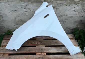 KIA Rio IV 4 rozpredam na diely - 9