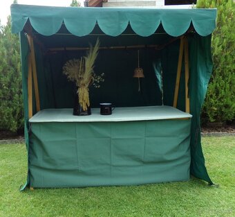 DREVENÝ PREDAJNÝ REMESELNÝ STÁNOK - 9