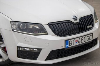 Škoda Octavia Combi 2.0 TDI DPF RS DSG - 9