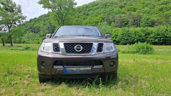Nissan Pathfinder 3.0 DCI AT V6 - 9