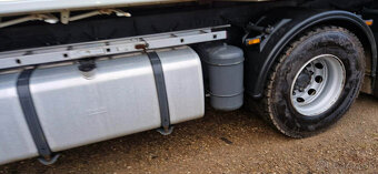 Sklápač Obilia DAF XF 106 460 - 9