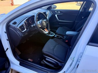 Kia Ceed 1.5T-GDI-118kW-AUTOMAT-ČR-DPH- - 9