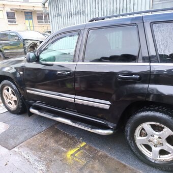 Jeep grand Cherokee WK - 9