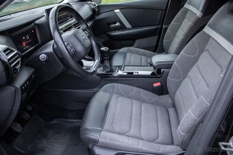 Citroën C4 PureTech 130 S&S Feel Pack / 96kW / M6 / 2021 - 9