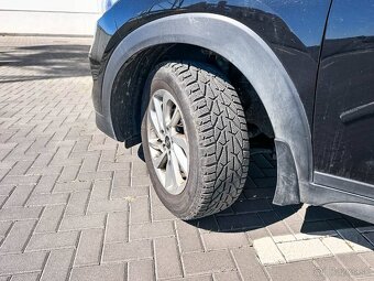 Hyundai Tucson 1.7 CRDi Family - 9