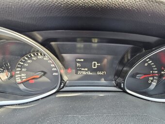 Peugeot 308 SW Business - 9