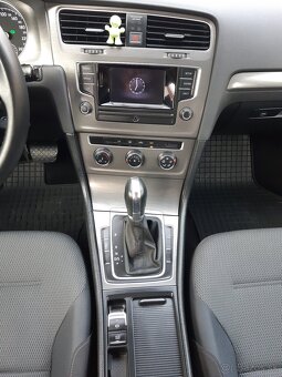 Volkswagen Golf - AUTOMAT - 9