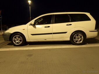 Ford Fucus combi 1.8tddi - 9