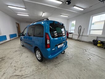 Citroën Berlingo 1.6HDi AUTOMAT MULTISPACE EXCLUSIVE TAŽNÉ - 9