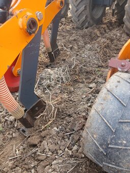 Mzuri ProTill 4T secí stroj- (pásové zpracování půdy) - 9