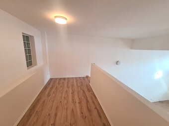 Prenajmeme veľký 2+kk mezonet. byt, Žilina-Bytčická, R2 SK. - 9