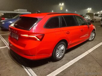 Škoda octavia combi 2021 - 9