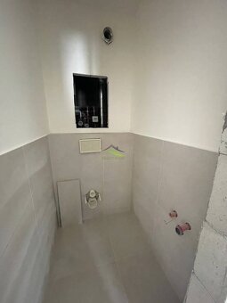 Novší 3 izbový priestranný byt 75 m2, balkón -147.000€ - 9