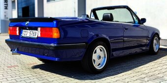 BMW E30 325i CABRIO MTECHNIK 1, SAMOSVOR, NOVE STK, BILE SPZ - 9