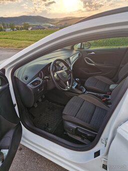 Opel Astra Sports Tourer 1.2 Turbo, 96 kW, 2020 – výborná vý - 9